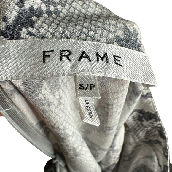 FRAME Denim Gray Snake Print Silk Sleeveless Blouse Women's Size Small Smocked - Picture 5 of 9